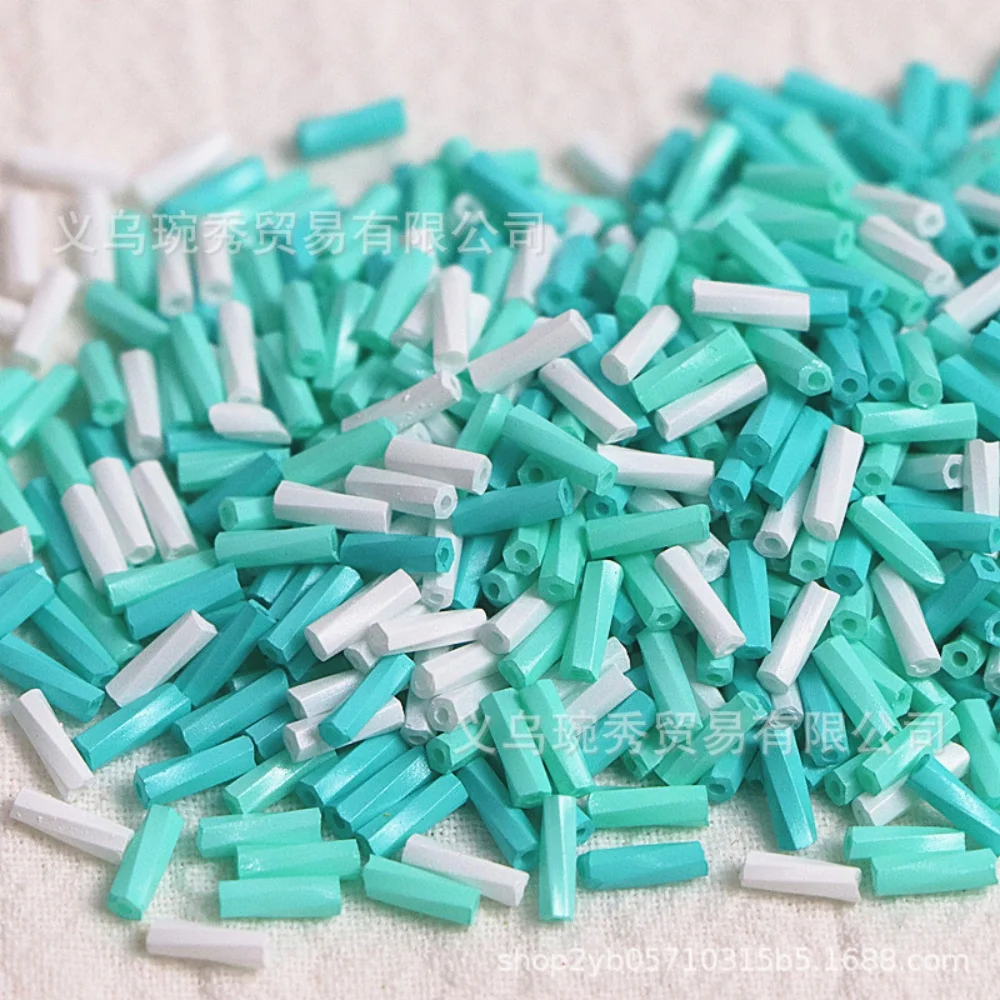 260個のソリッドカラーチューブビーズ 2x6mm ツイスト - Seed Bead Tube のレビューと価格