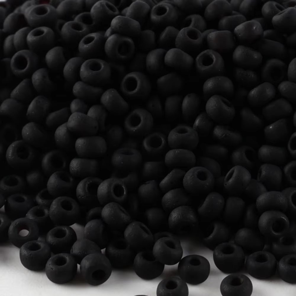 国産マットブラック＆ホワイトCJ 11/0トップシードビーズ - Seed Bead Tube のレビューと価格